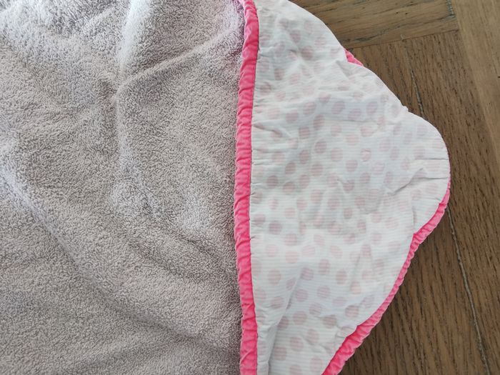Cape de bain sortie de bain bébé fille - photo numéro 2