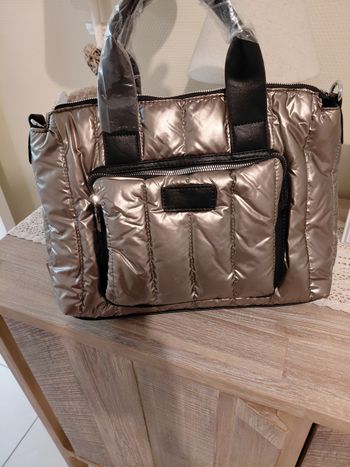 Sac doudoune taupe métallisé mandoline