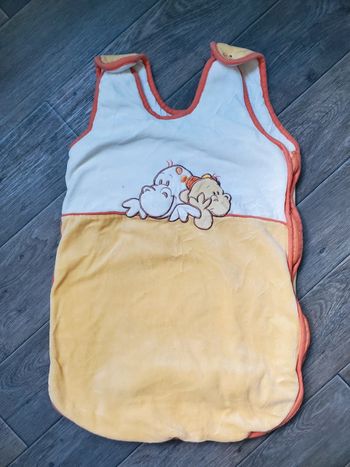 Gigoteuse taille 0/6 mois très bon état