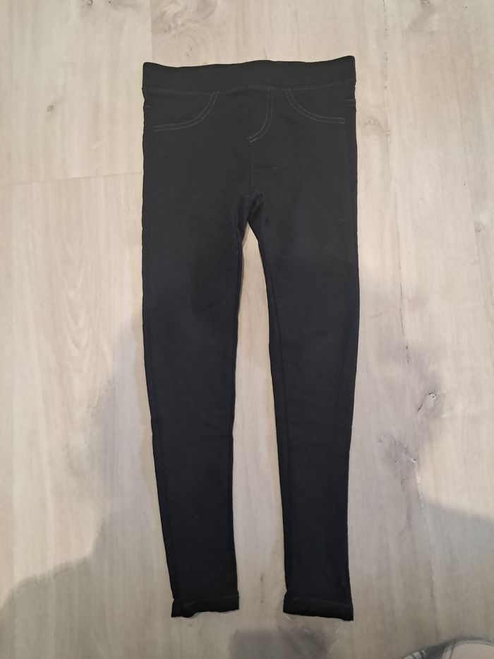 Lot de vêtements 7ans - photo numéro 2