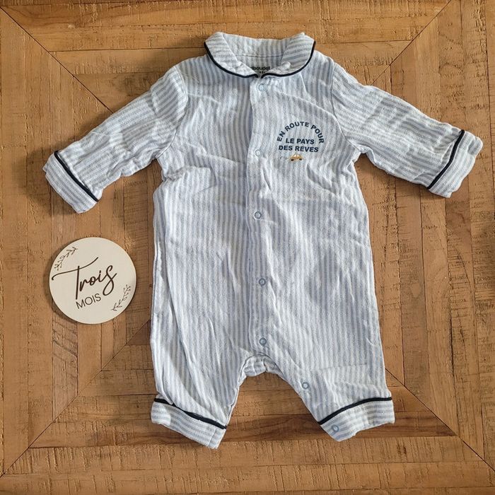 Pyjama "en route pour le pays des rêves"