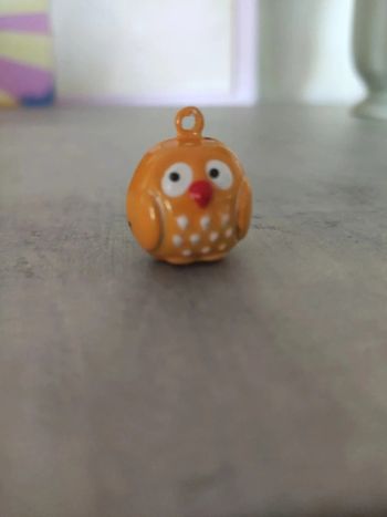 Grelot Figurine pendentif hibou orange