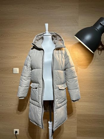 Doudoune object parfait état et excellente qualité taille 34