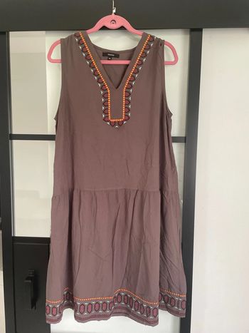 Robe marron