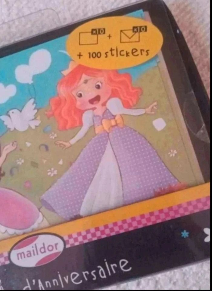 10  cartes d'anniversaire  fille  princesses  neuf - photo numéro 2