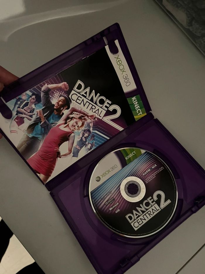 Jeux vidéo pour Xbox 360 dance central 2 - photo numéro 2