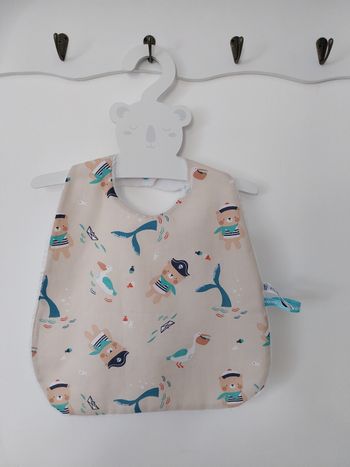 Bavoir 9 mois/2 ans