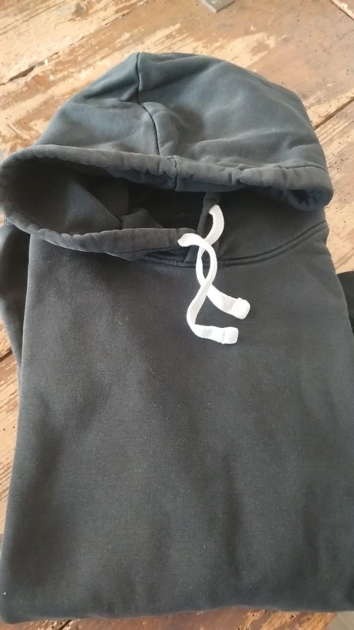Sweat a capuche taille xs