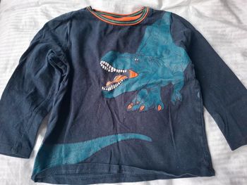 T-shirt enfant bleu marine dinosaure. 6 ans/116 cm. Sergent Majeur.