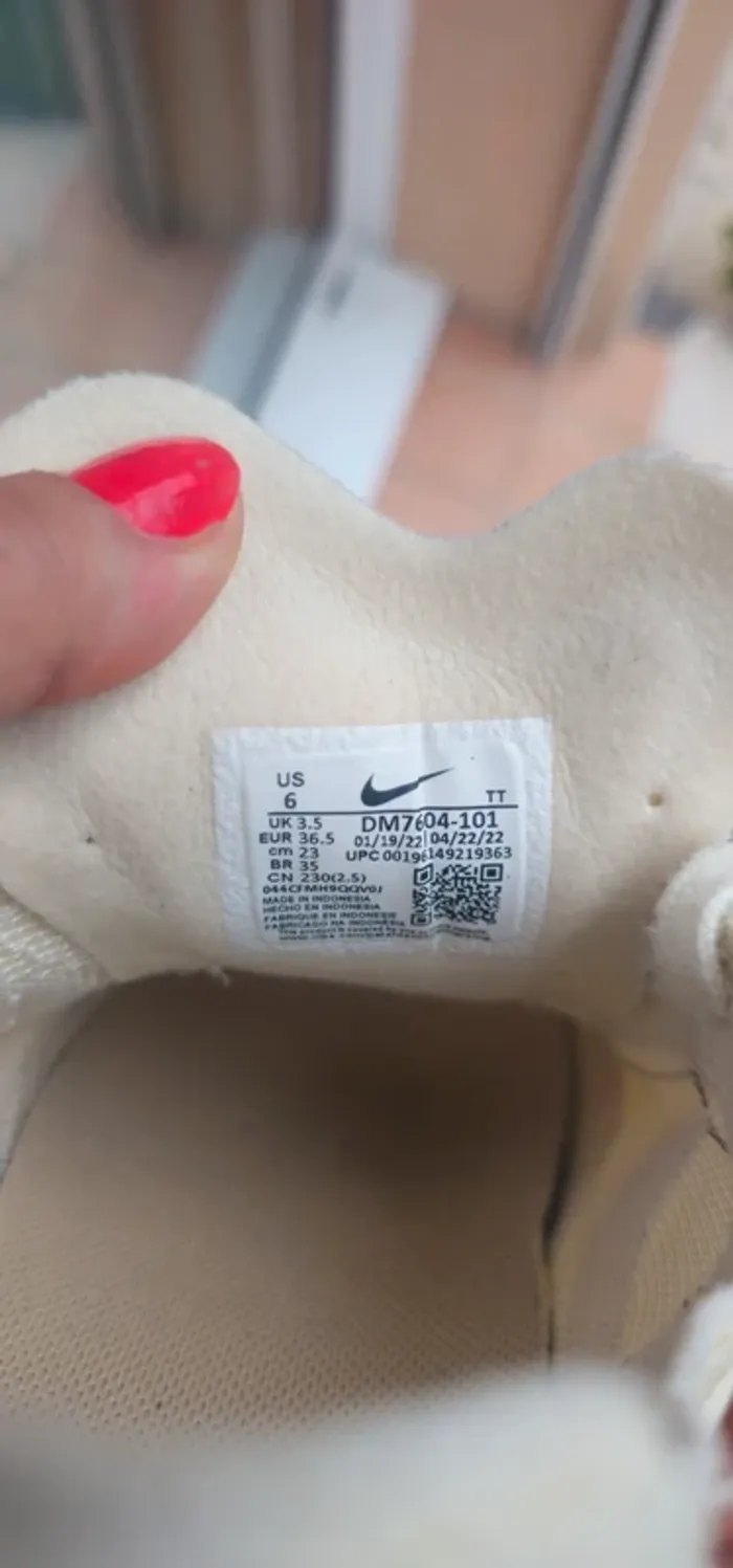 Baskets Nike - photo numéro 3