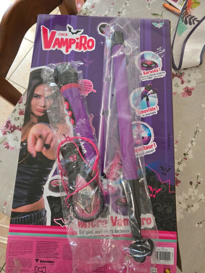 Chica vampiro mirco neuf - photo numéro 3