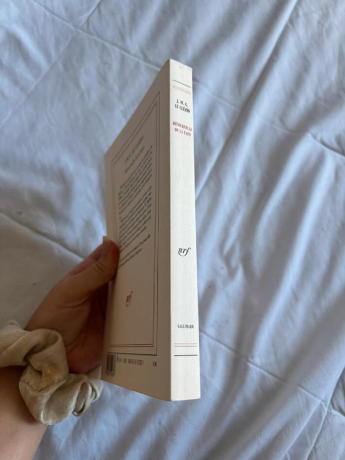 Livre Ritournelle de la faim – J.M.G. Le Clézio – Éd. Gallimard 2008 - photo numéro 5