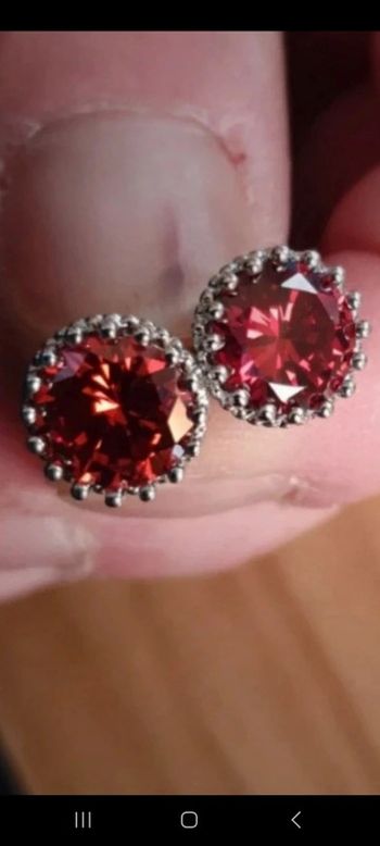 Boucle d oreille  neuf