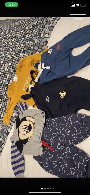Ensemble de vêtements Mickey