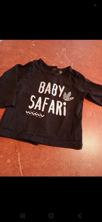 T.shirt bébé taille 3 mois