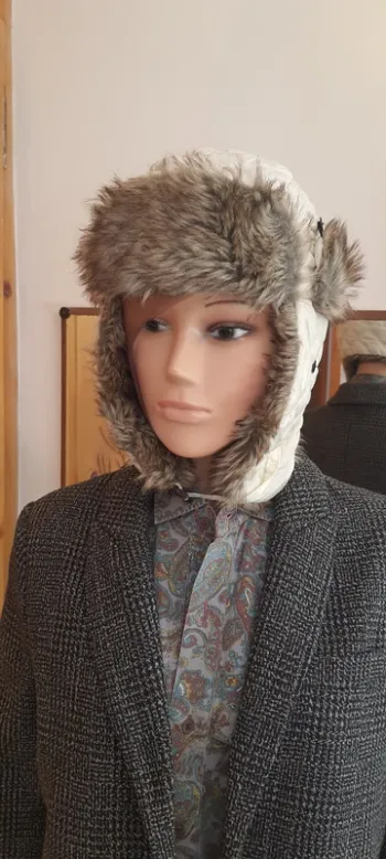 Chapka femme beige fourrée