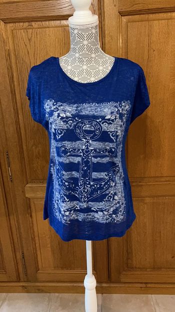 T-shirt marin taille M