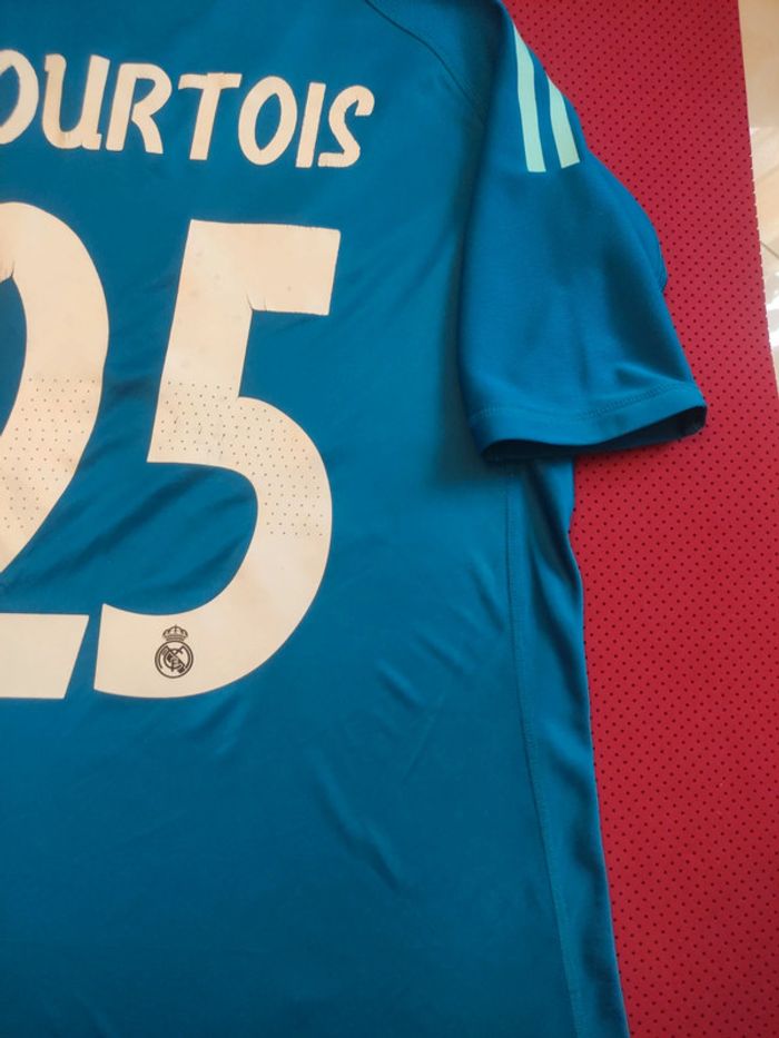 Maillot de foot Courtois Real Madrid, Adidas Authentique Officiel taille enfant 13/14 ans - photo numéro 13