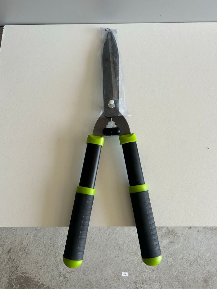 Cisaille à haie 52cm poignée noire/verte - photo numéro 2