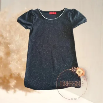 T-shirt noir à paillette manche courte 5 ans