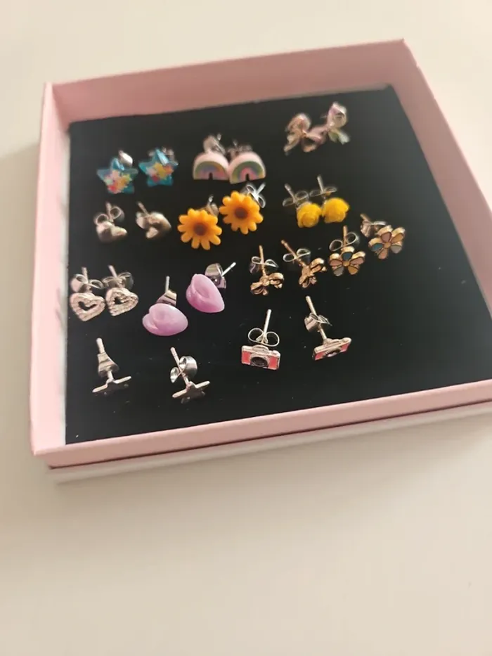 Lot de 12 paires de boucles d'oreille claire's