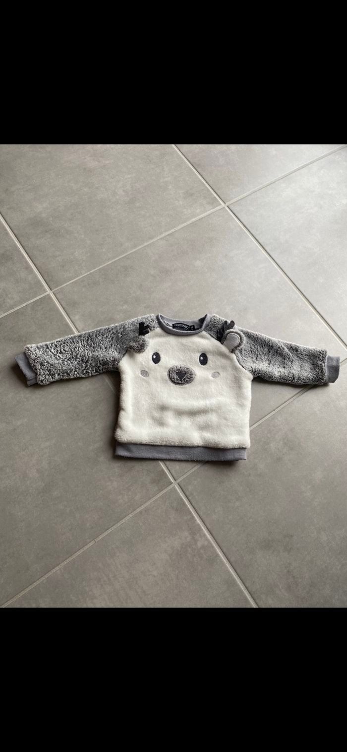Pull Renne 6 mois - photo numéro 2