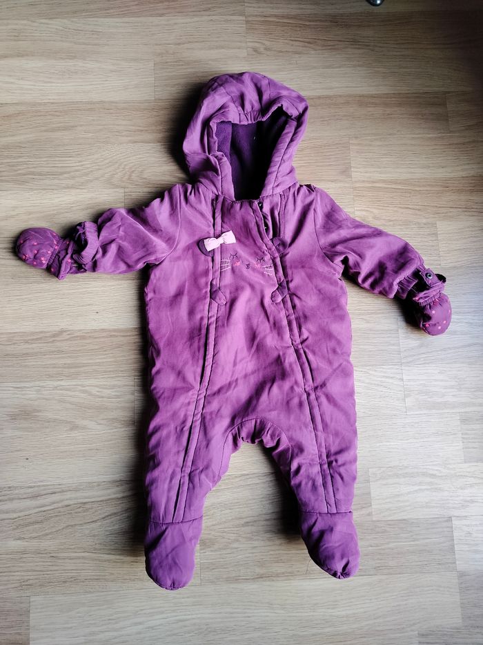 Vêtements Kindsgard 5 pièces 6 moi - photo numéro 2