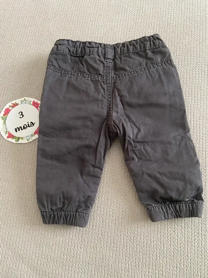 Pantalon 3 mois marque Gémo - photo numéro 4