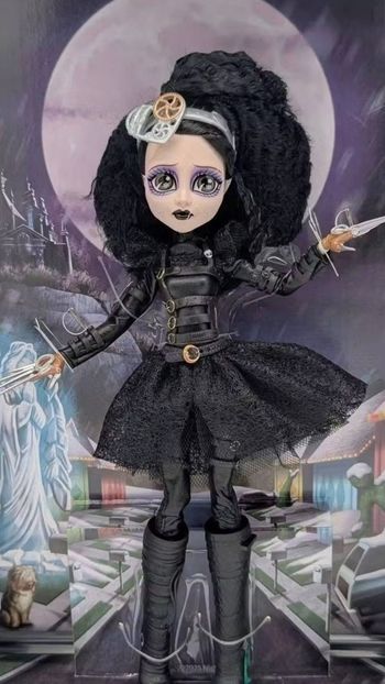 Monster High Skullector Edward Scissorhands Doll - Mattel (pre-sale)