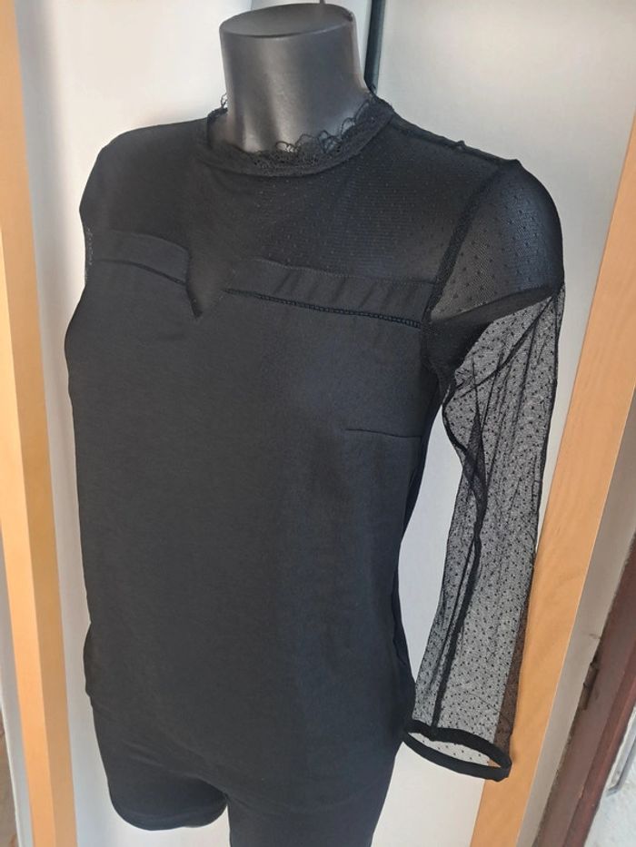 One step haut blouse noir dentelle T.36 - photo numéro 2