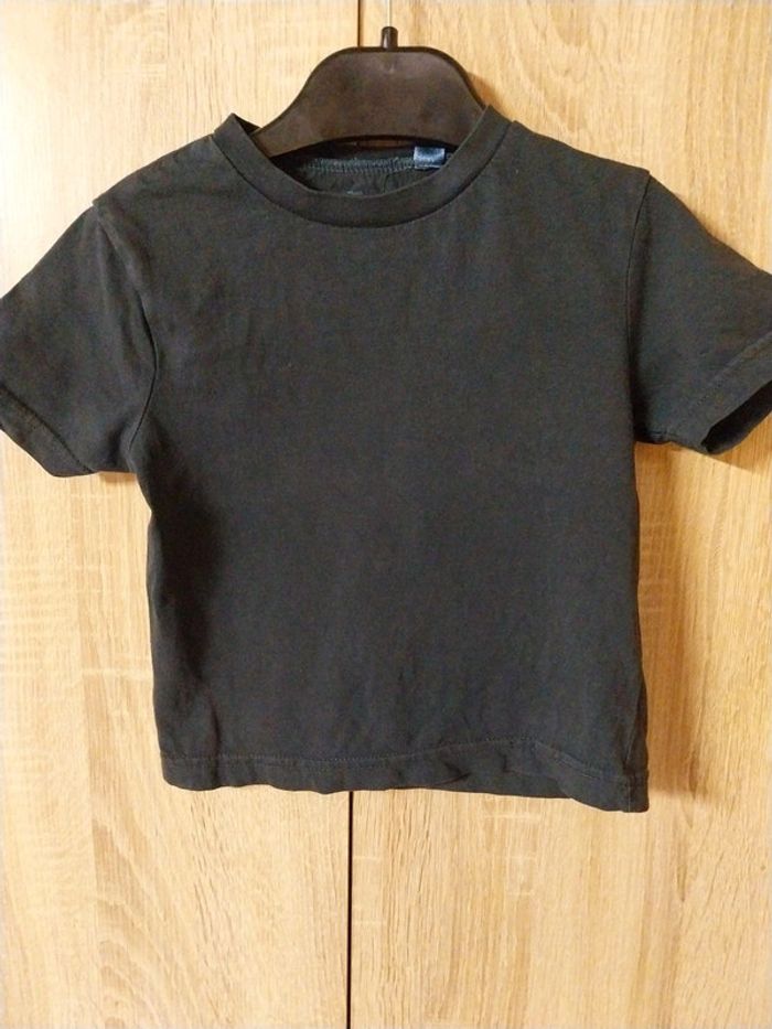 Lot de tee-shirts - photo numéro 5