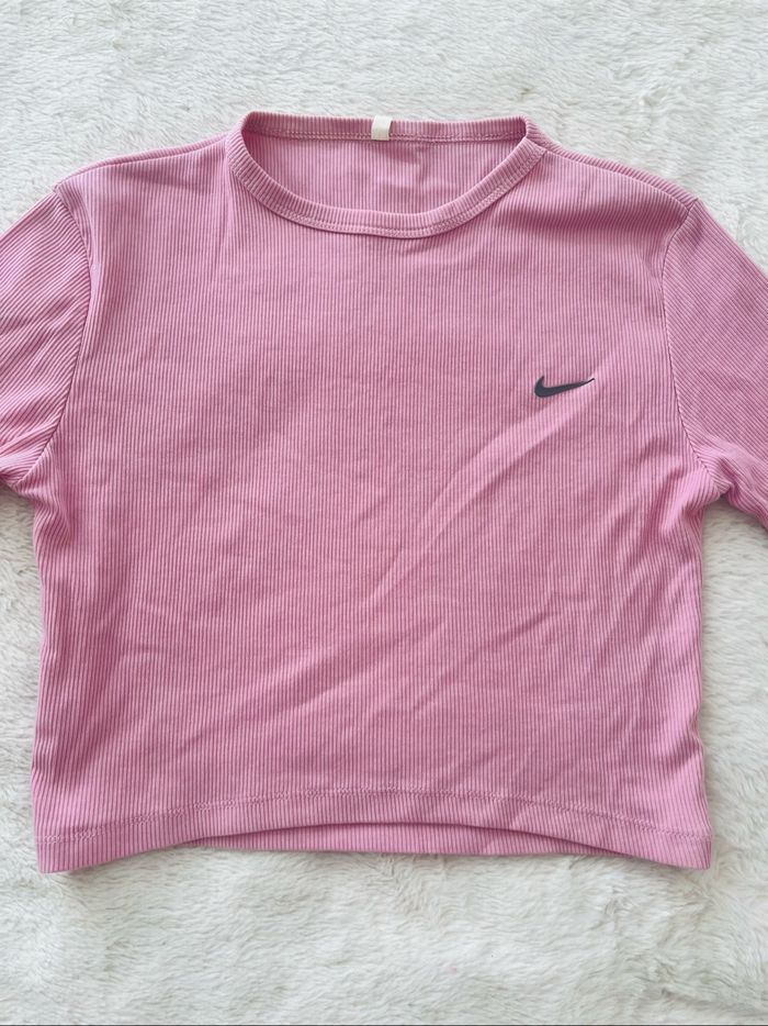 Pull Nike - photo numéro 2