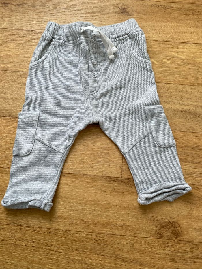 Pantalons - photo numéro 4