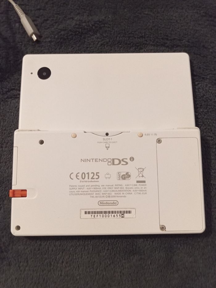 Nintendo dsi - photo numéro 3