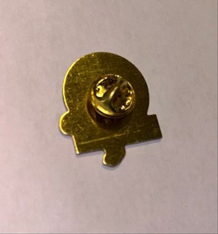 Pin’s Disney Club Roi Louie - photo numéro 2