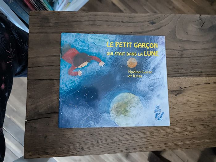 Livres "lire c'est partir"