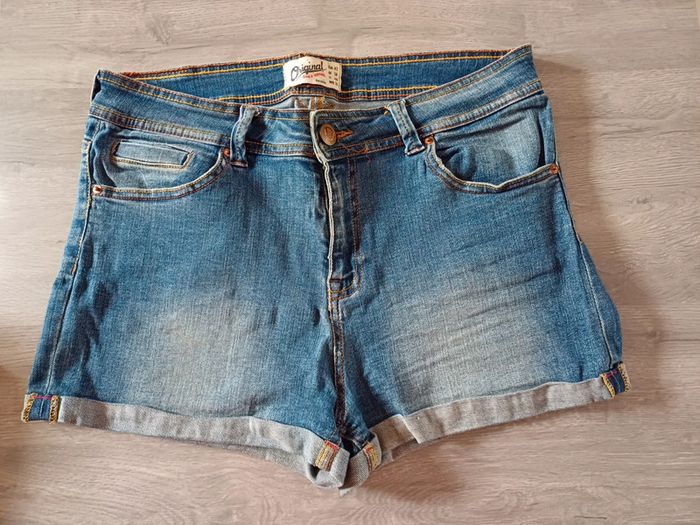 Short Bershka