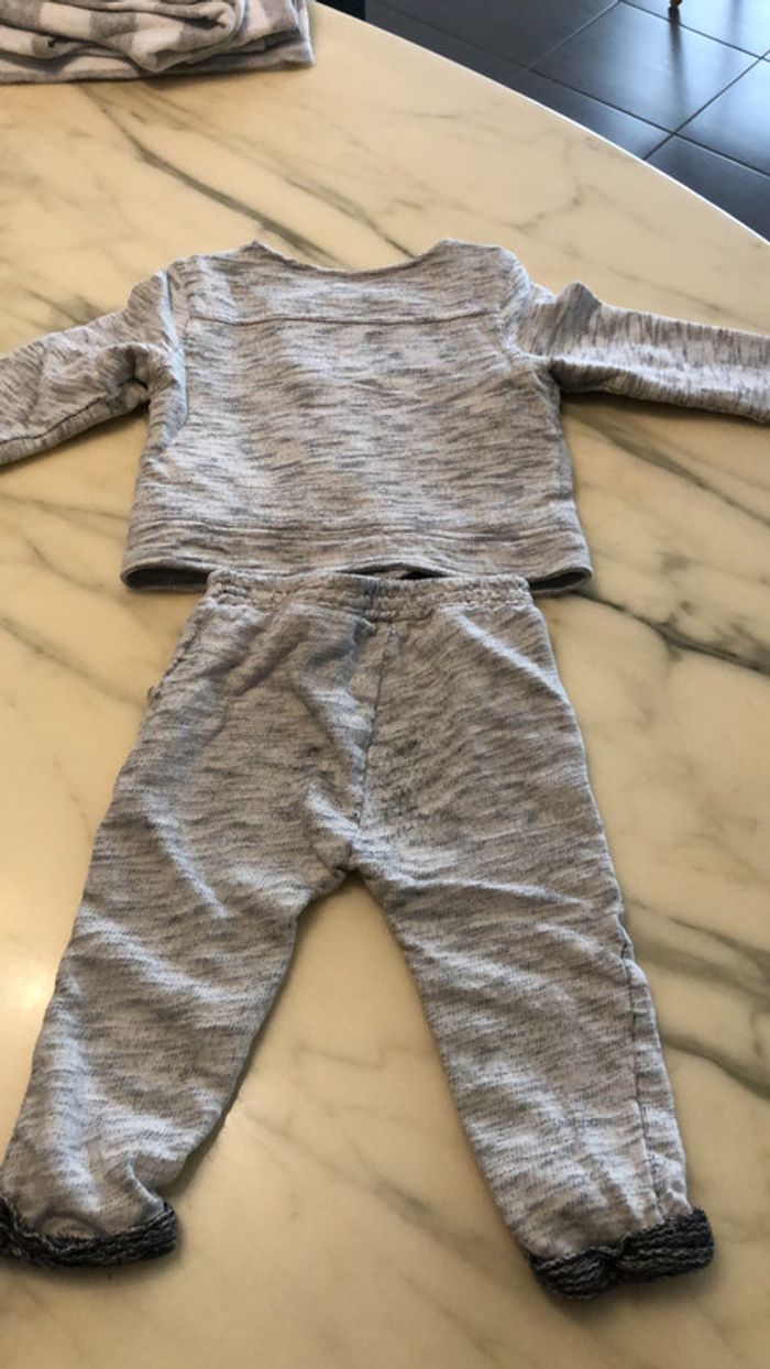 Ensemble ikks veste et pantalon 2 ans - photo numéro 9