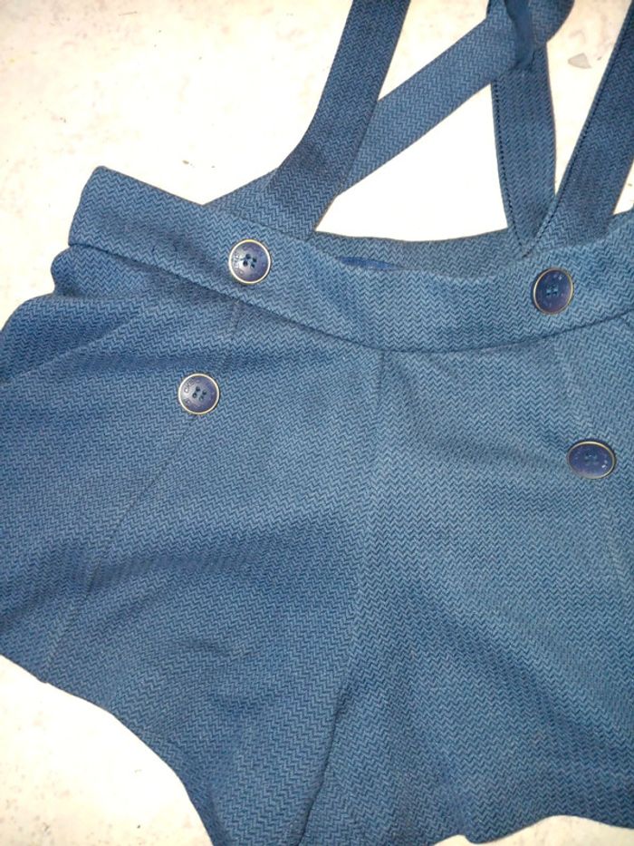 Short à bretelle habillé okaidi 10 ans pas de vinted go - photo numéro 2