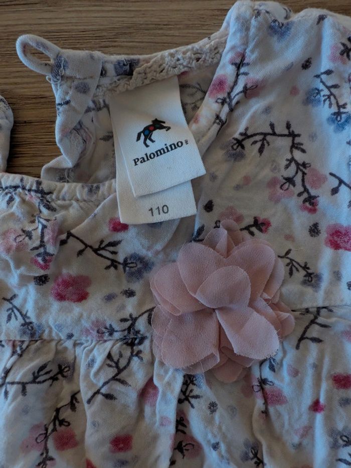 Blouse fleurie Taille 5 ans - photo numéro 3