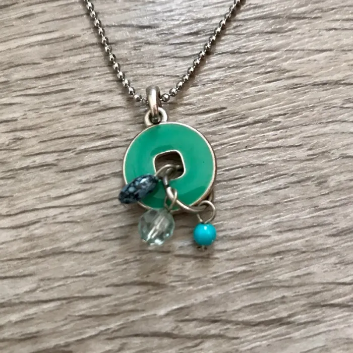 Collier fantaisi - photo numéro 2