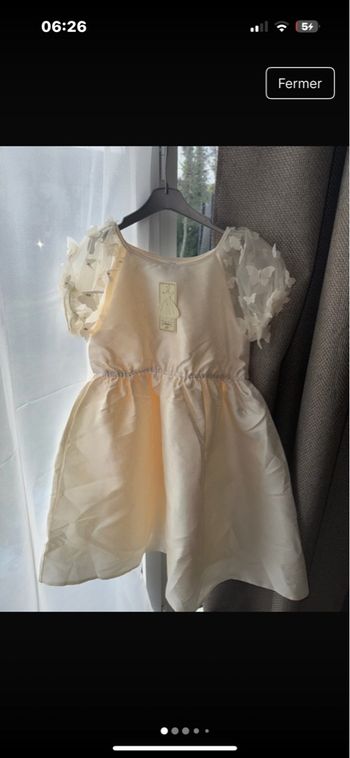 Magnifique robe de fête 10 ans très bon état 