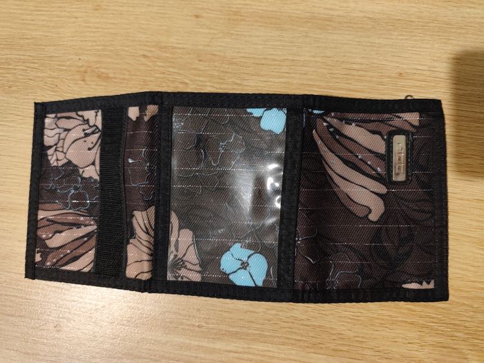 Portefeuille DDP - TBE solide durable - photo numéro 2