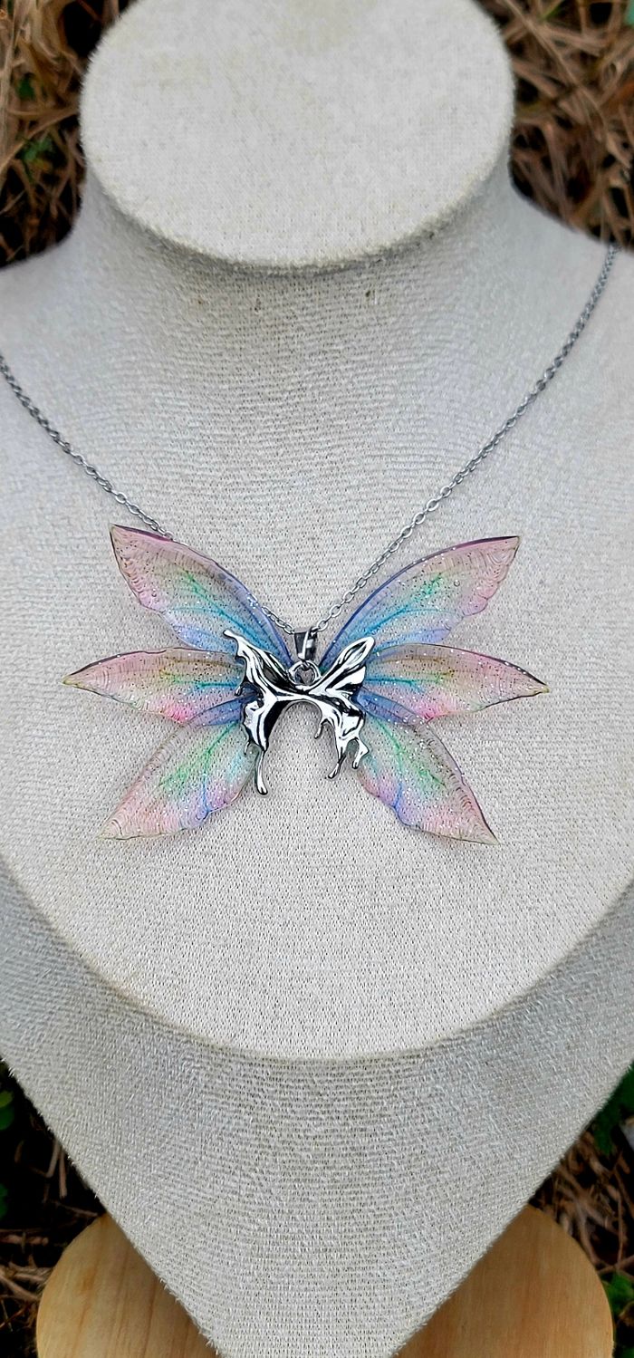Collier elfique aile de fée papillon - photo numéro 3