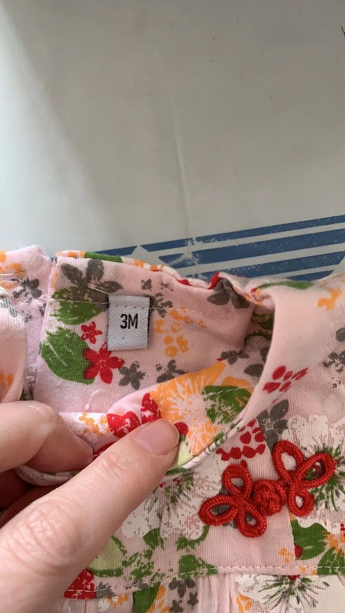 Ensemble haut + pantacourt - photo numéro 2