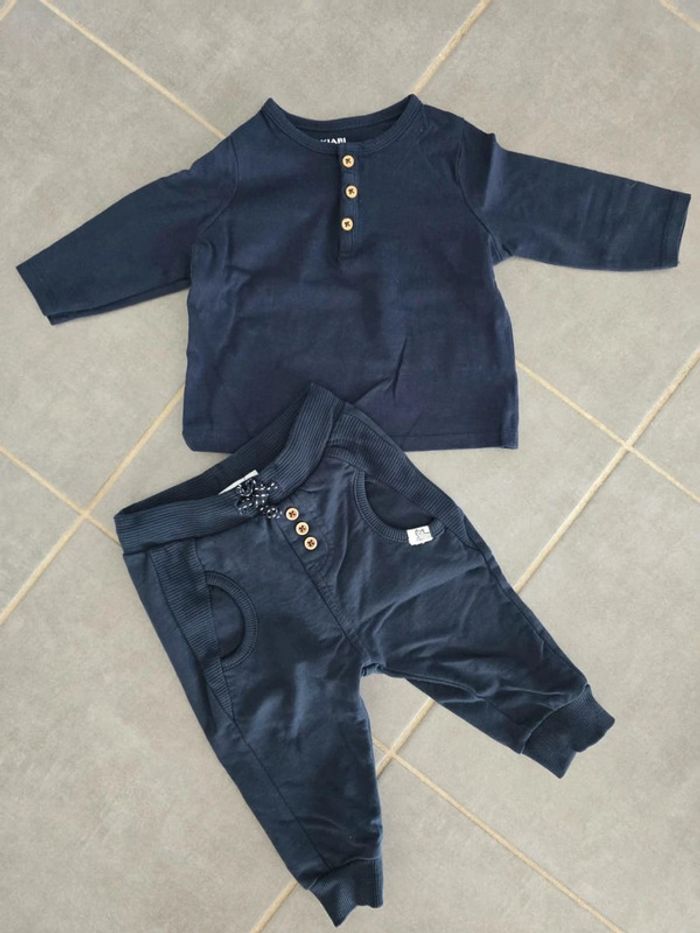 Ensemble jogging bleu marine