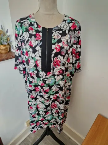 Robe fleurie bcbgmaxazria