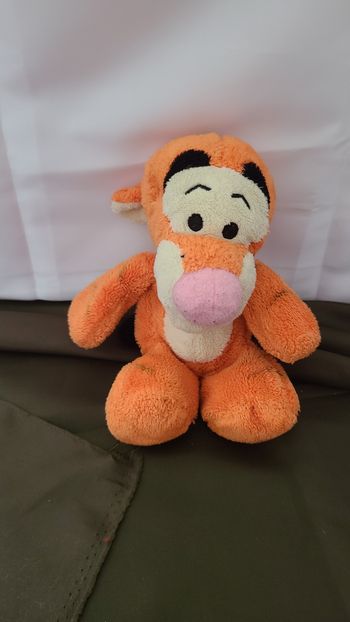 Tigre NICOTOY Disney doudou Tigrou orange en peluche