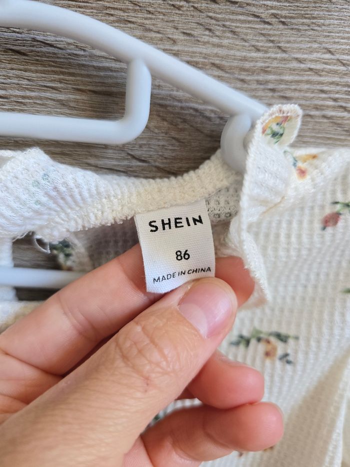 Vêtement Bébé Fille -  Ensemble Combinaison - Shein - 86 cm - photo numéro 5