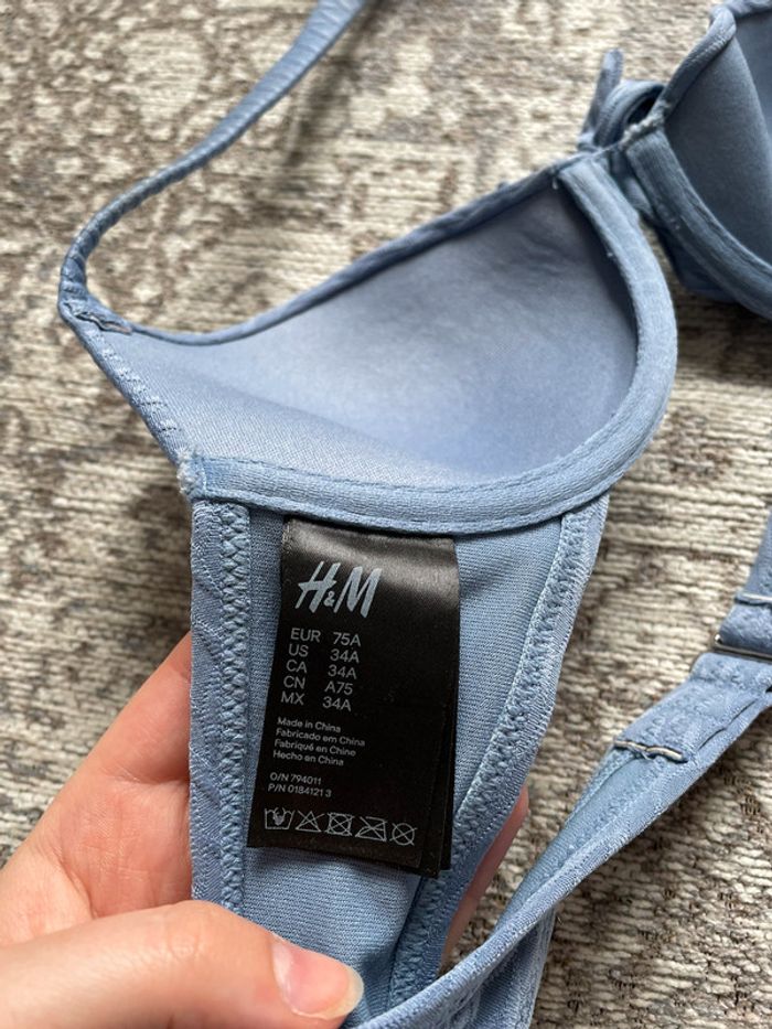 Haut de maillot bleu pastel - photo numéro 3